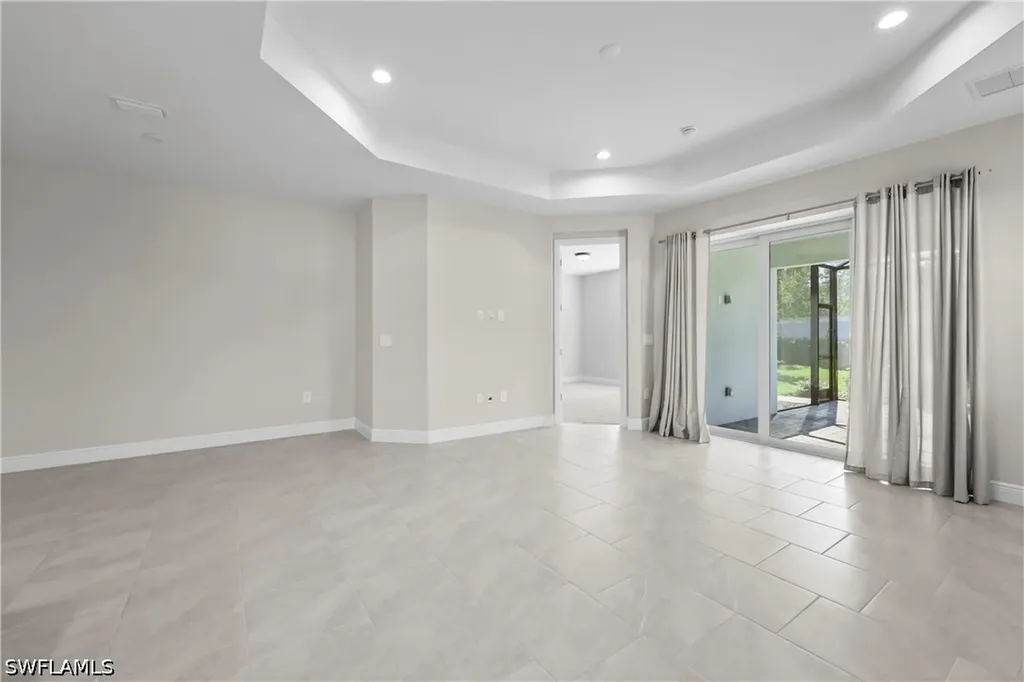 2373 Ariane Drive Naples FL 34112