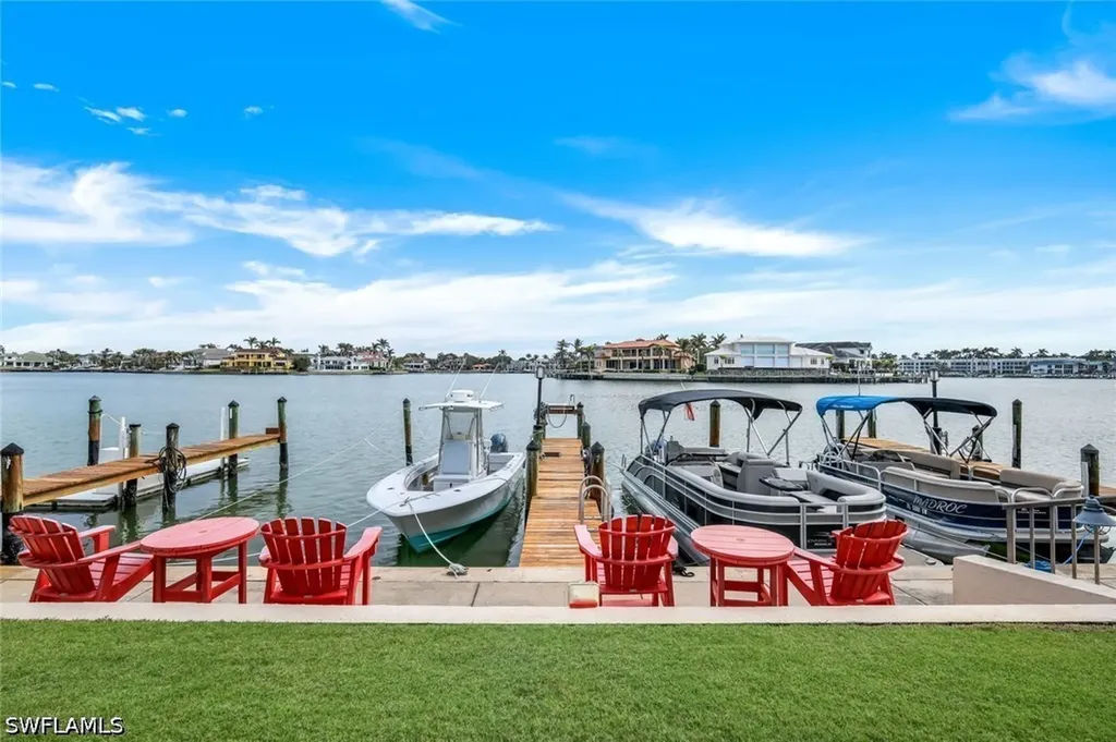 3200 Gulf Shore Boulevard N Naples FL 34103
