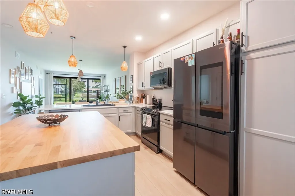 15126 Palmer Lake Circle Naples FL 34109