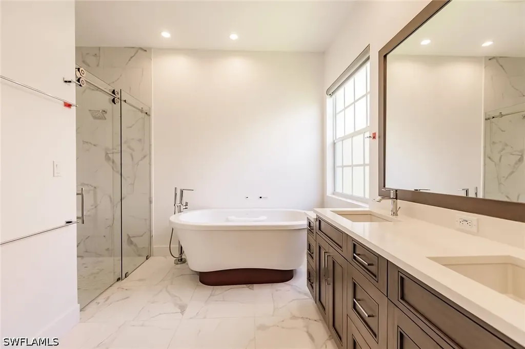 15950 Delasol Lane Naples FL 34110