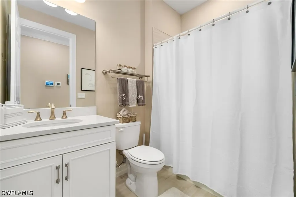 28298 Captiva Shell Loop Bonita Springs FL 34135
