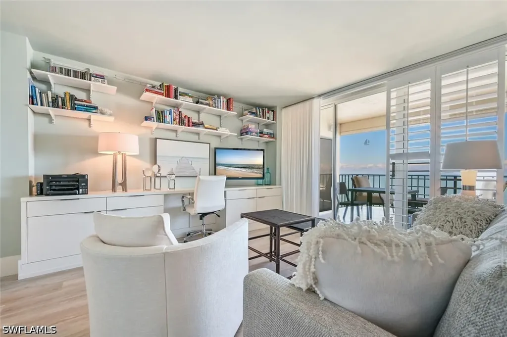 3115 Gulf Shore Boulevard N Naples FL 34103