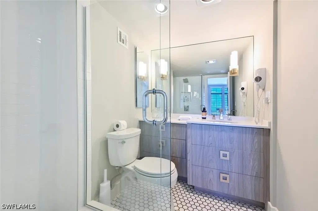 3115 Gulf Shore Boulevard N Naples FL 34103