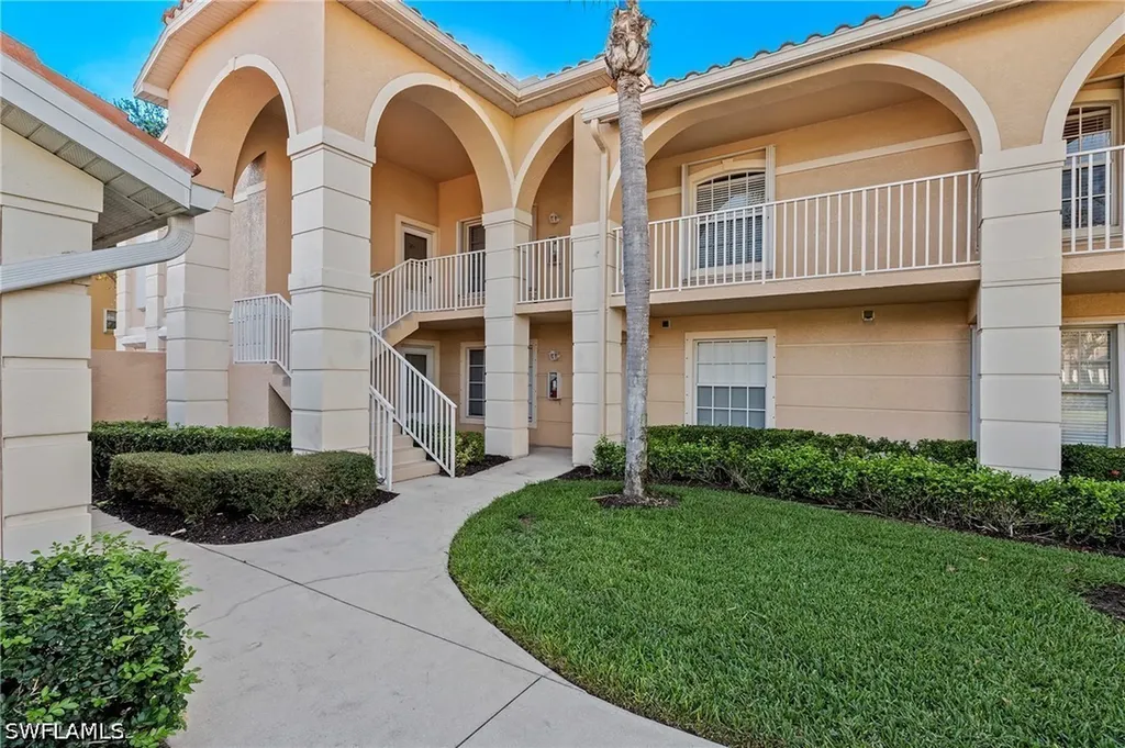 26740 Rosewood Pointe Lane Bonita Springs FL 34135