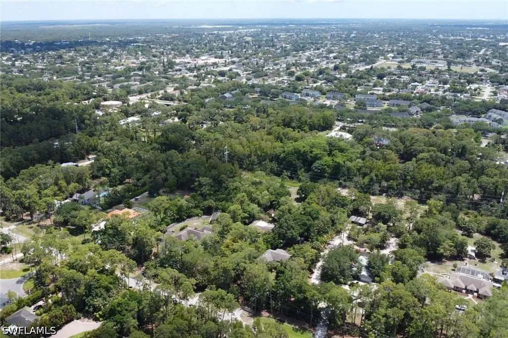 4974 Hawthorn Woods Way Naples FL 34116