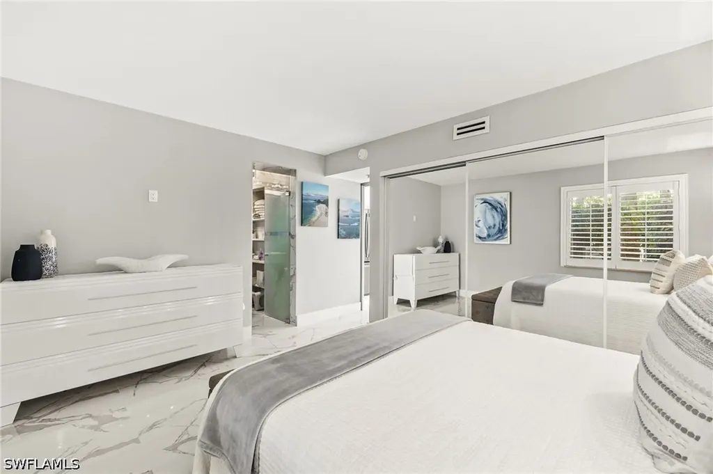 980 7th Avenue S Naples FL 34102