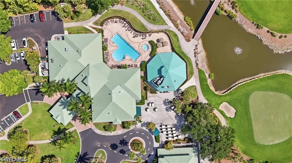 3976 Bishopwood Court E Naples FL 34114