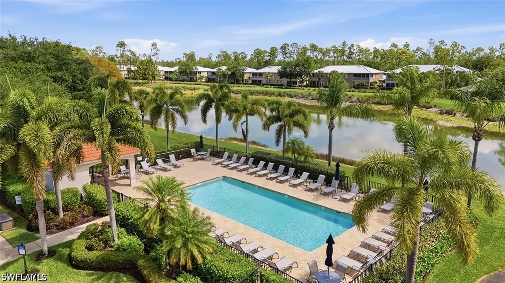 3976 Bishopwood Court E Naples FL 34114