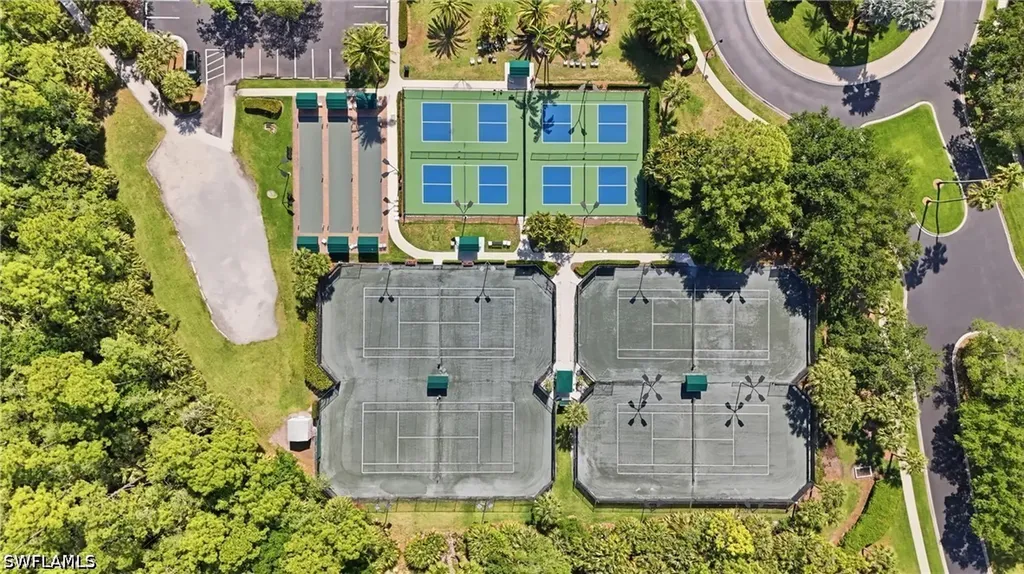 3976 Bishopwood Court E Naples FL 34114