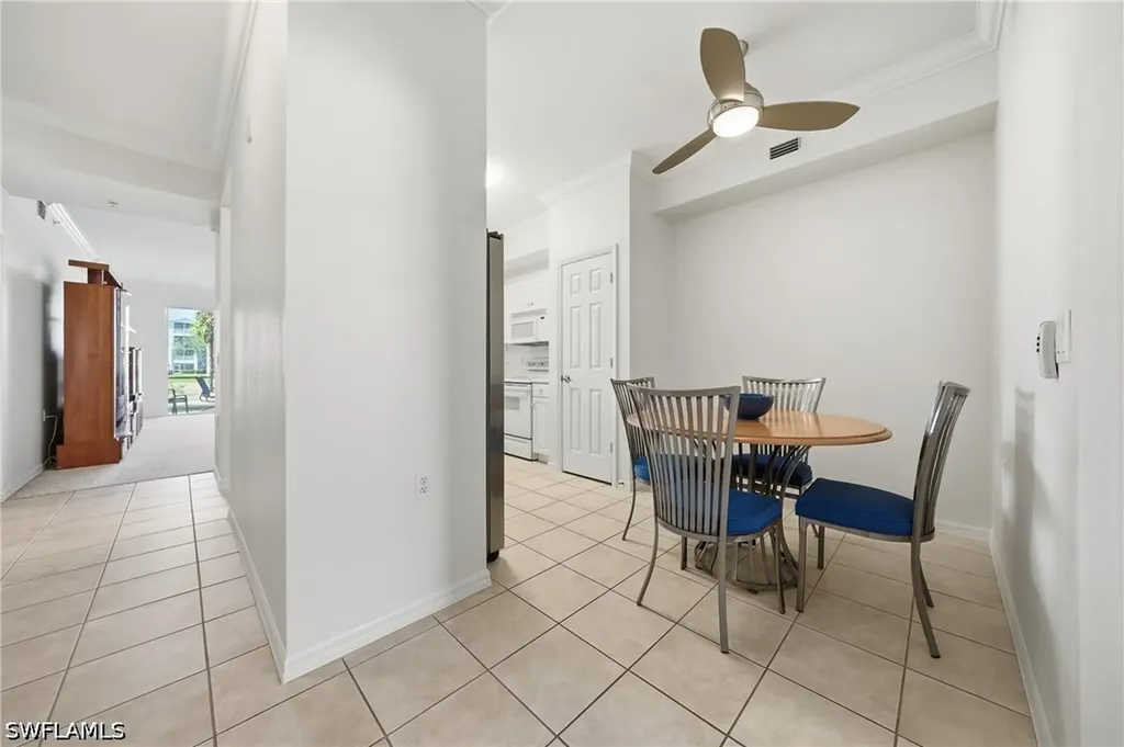 3976 Bishopwood Court E Naples FL 34114
