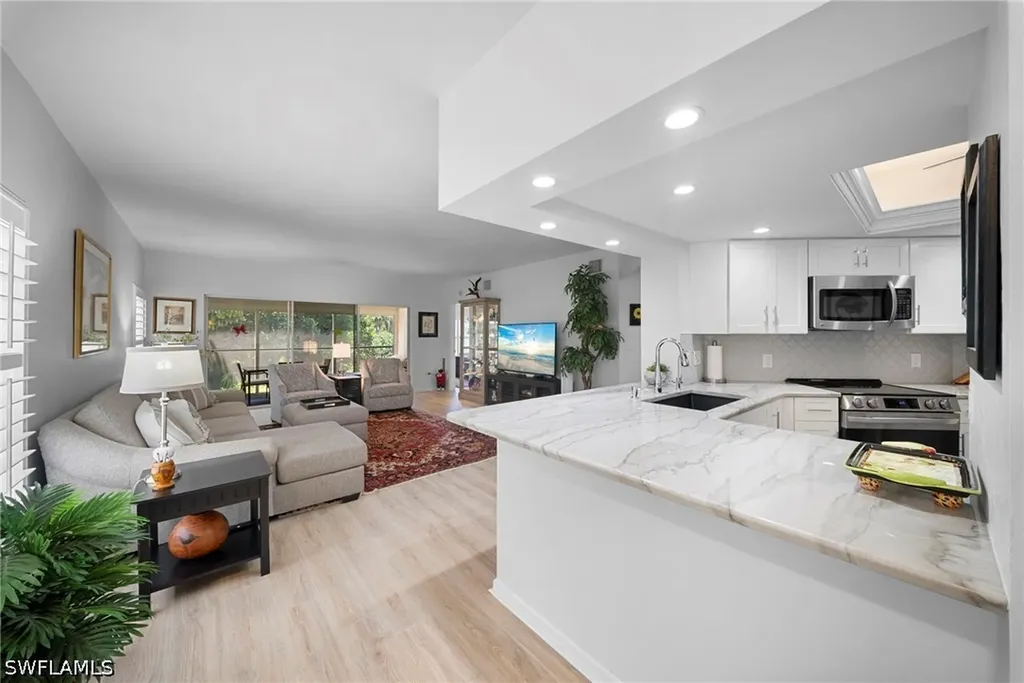 4250 Lake Forest Drive Bonita Springs FL 34134
