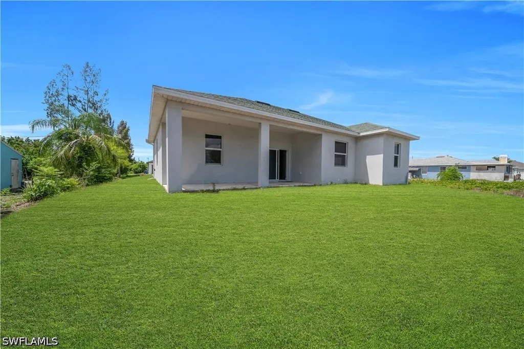 4208 28th Street SW Lehigh Acres FL 33976