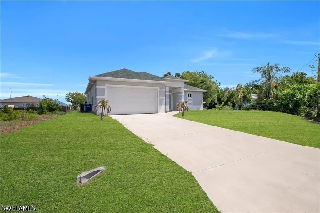 4208 28th Street SW Lehigh Acres FL 33976