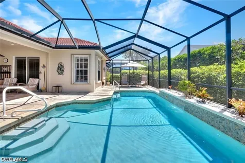 16208 Parque Lane Naples FL 34110