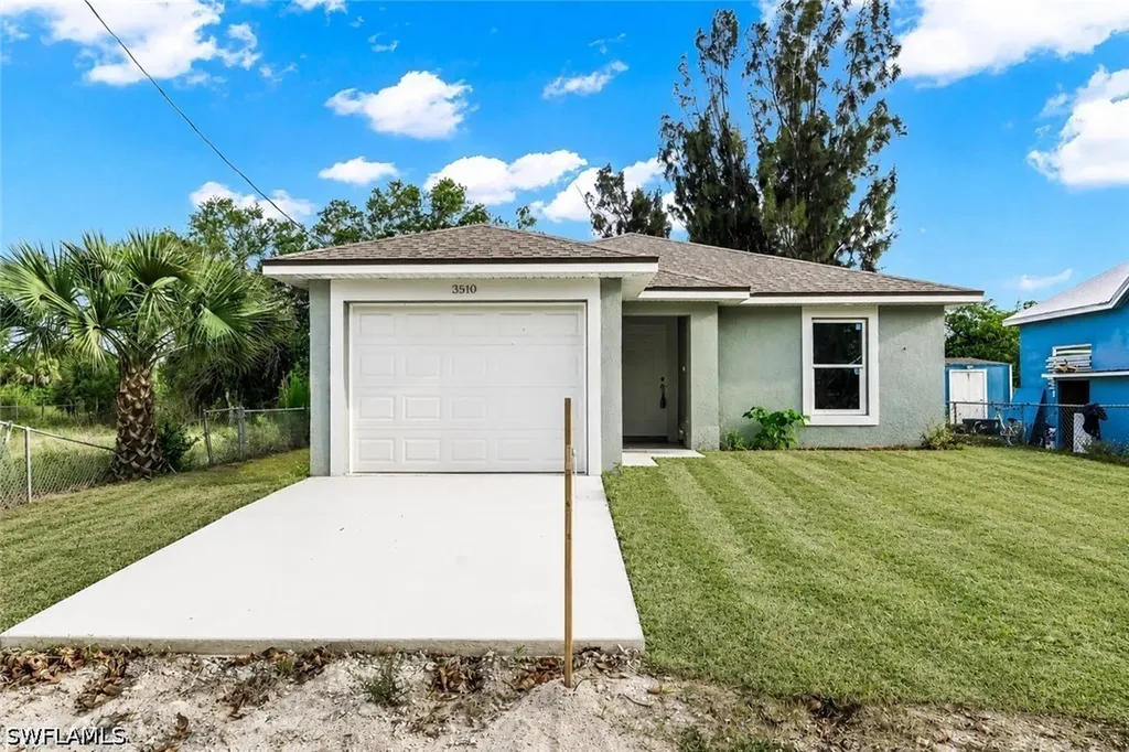 3510 S Grimsley Court Fort Myers FL 33916
