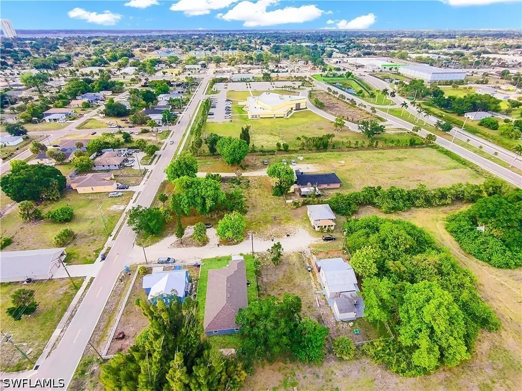 3510 S Grimsley Court Fort Myers FL 33916