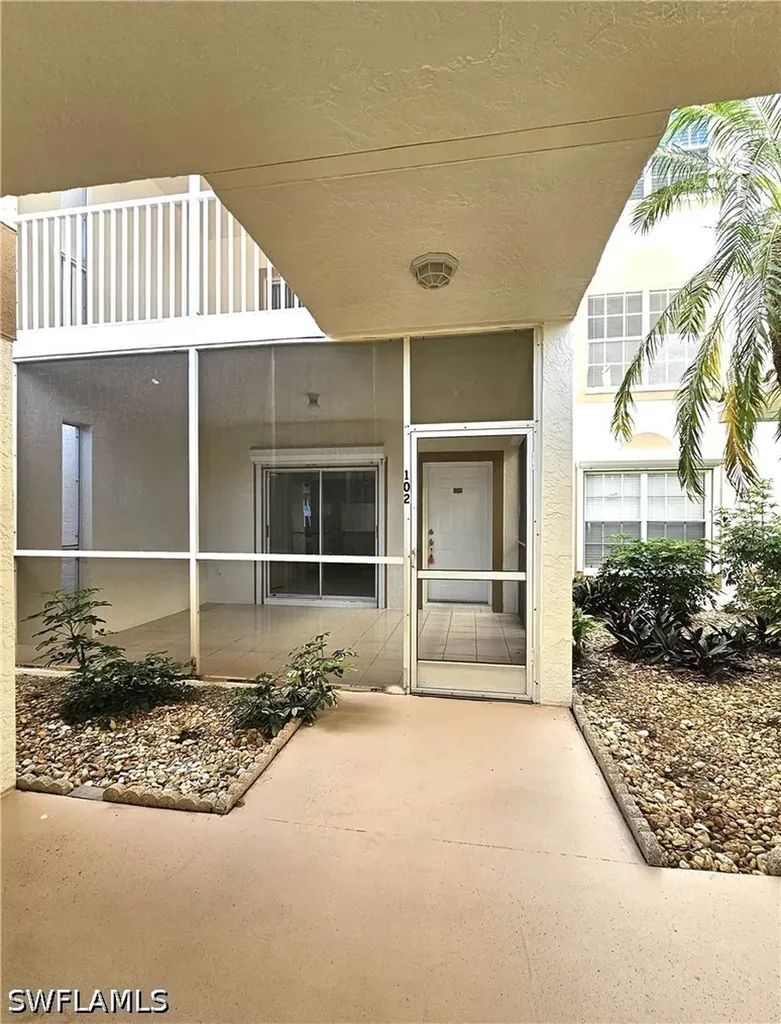 6025 Chardonnay Lane Naples FL 34119