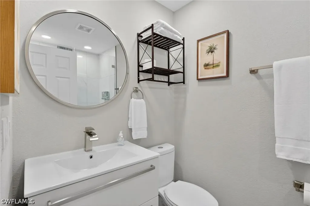 4225 SW 2nd Avenue Cape Coral FL 33914