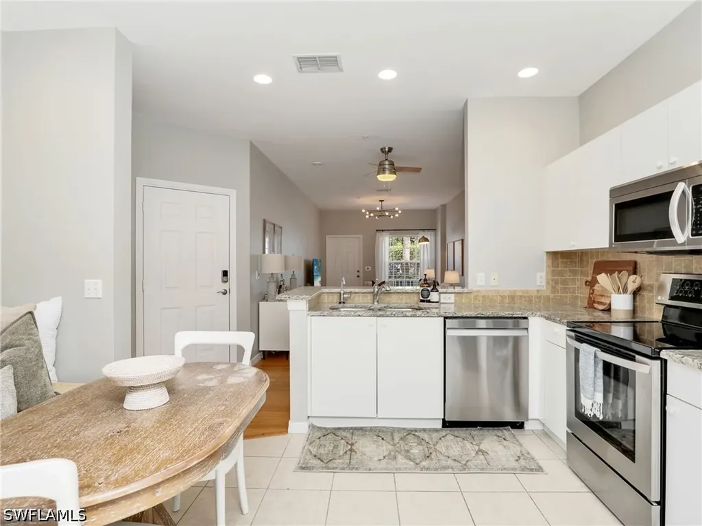 3289 Lindsey Lane Naples FL 34109