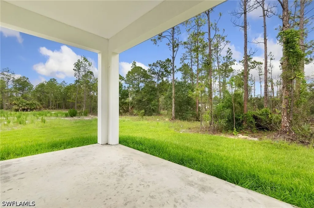 2803 E 13th Street Lehigh Acres FL 33972