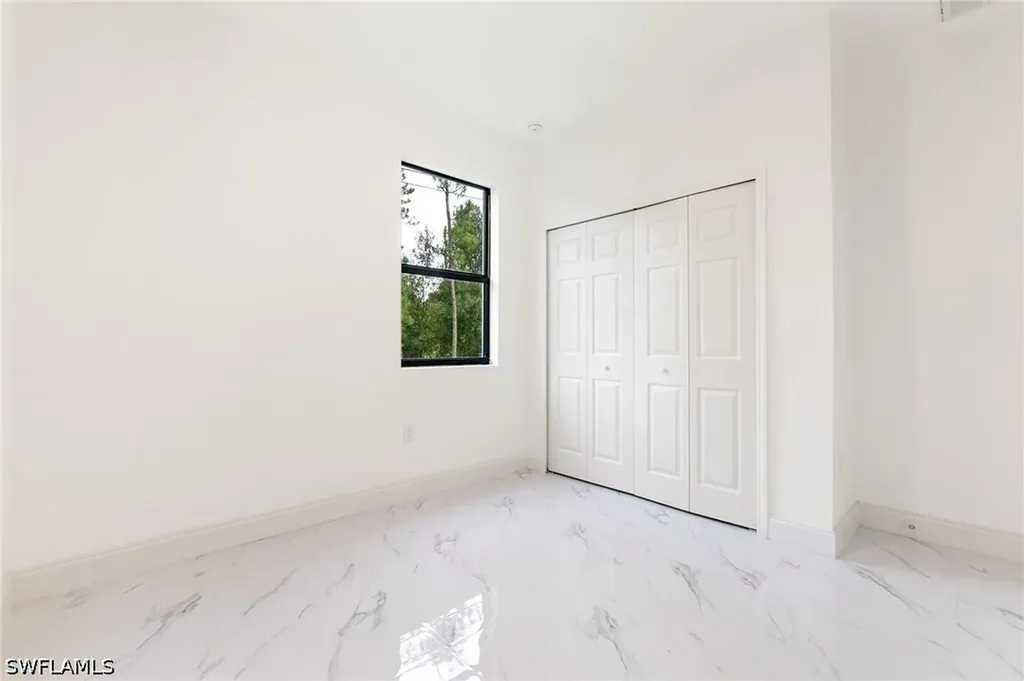 2803 E 13th Street Lehigh Acres FL 33972