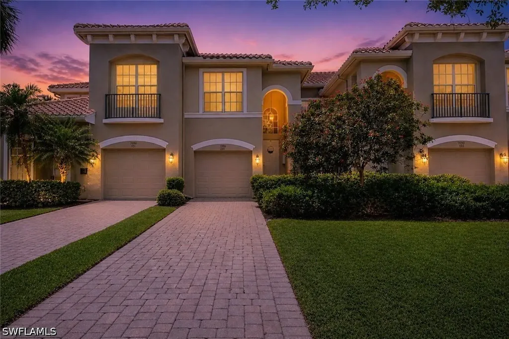7090 Bay Woods Lake Court Fort Myers FL 33908