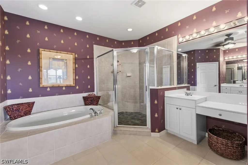 7090 Bay Woods Lake Court Fort Myers FL 33908