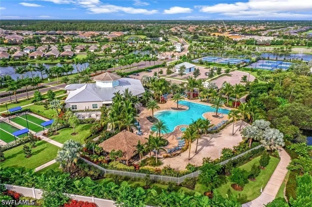 28105 Captiva Shell Loop Bonita Springs FL 34135