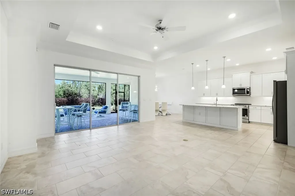 28105 Captiva Shell Loop Bonita Springs FL 34135