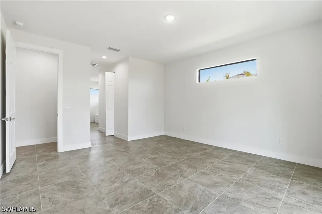 2303 NW 18th Place Cape Coral FL 33993