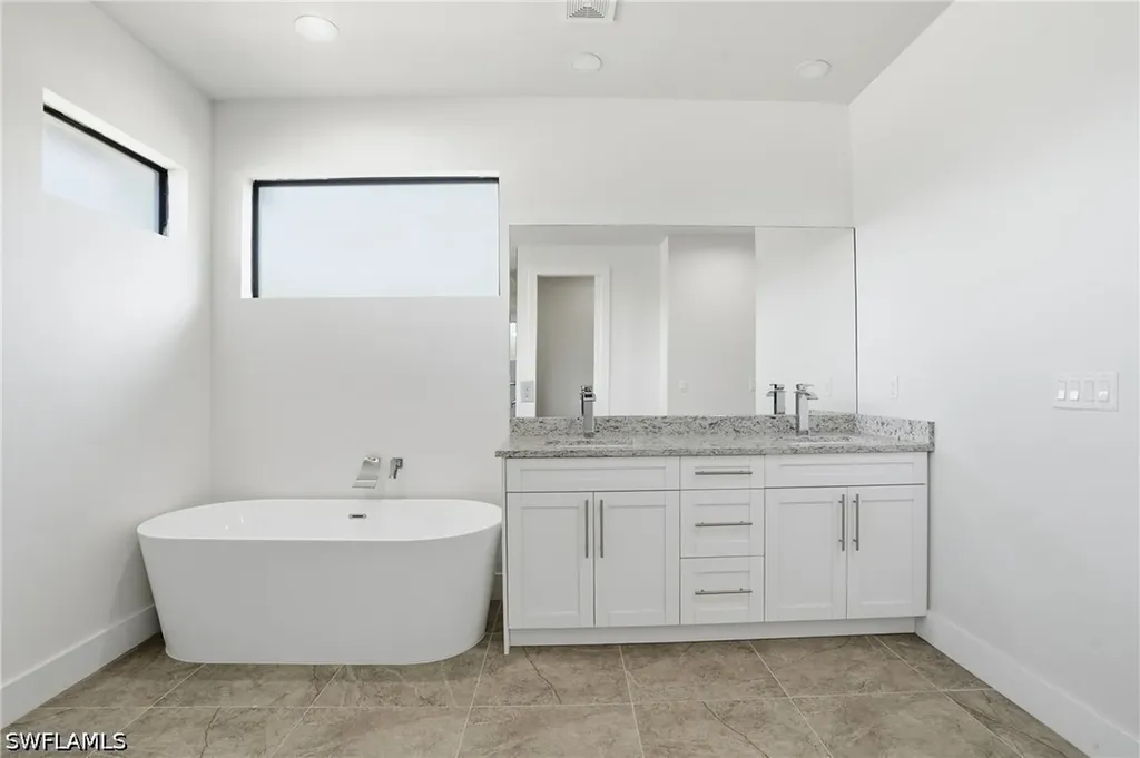 2303 NW 18th Place Cape Coral FL 33993