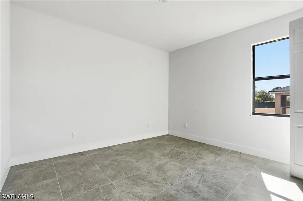 2303 NW 18th Place Cape Coral FL 33993