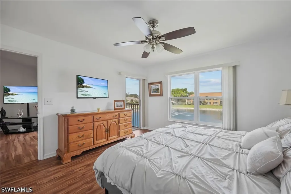 2050 W Crown Pointe Boulevard Naples FL 34112
