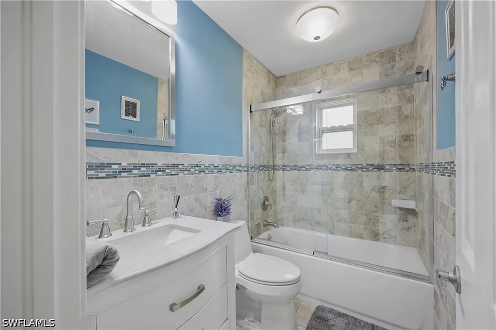 2050 W Crown Pointe Boulevard Naples FL 34112