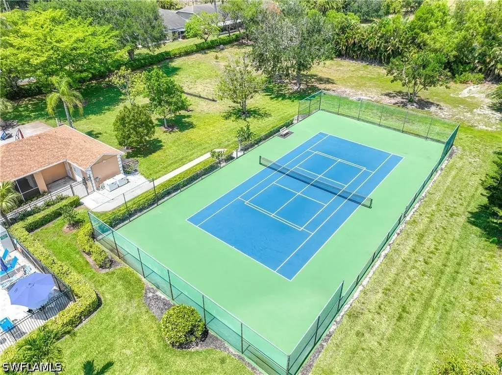 2050 W Crown Pointe Boulevard Naples FL 34112