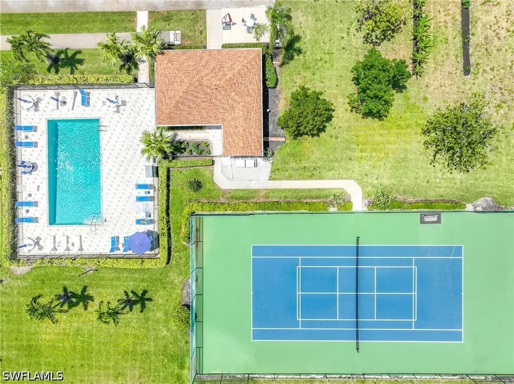 2050 W Crown Pointe Boulevard Naples FL 34112