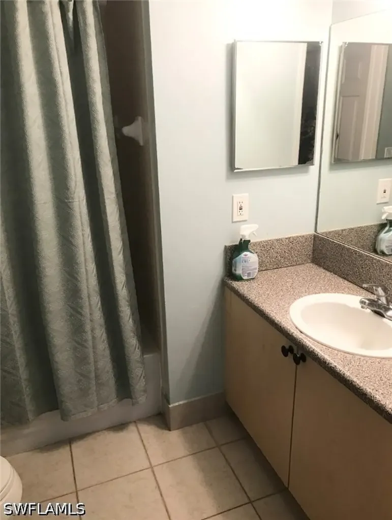 1115 Reserve Court Naples FL 34105