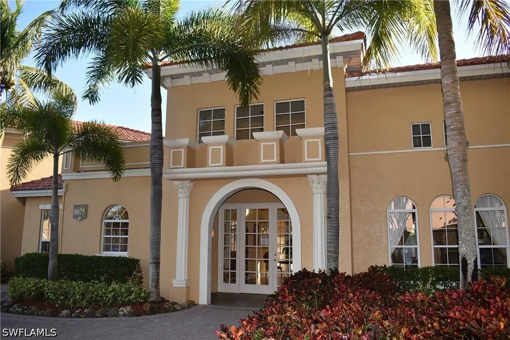 8735 River Homes Lane Bonita Springs FL 34135