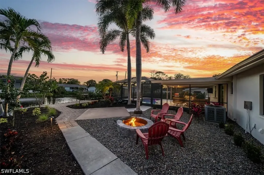 148 1st Street Bonita Springs FL 34134