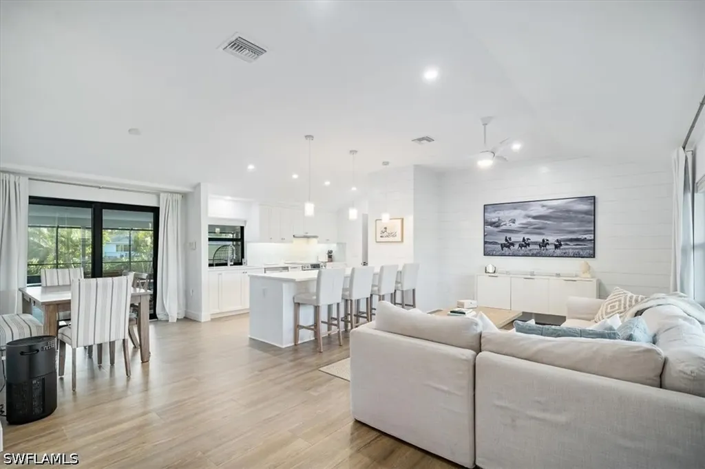 148 1st Street Bonita Springs FL 34134