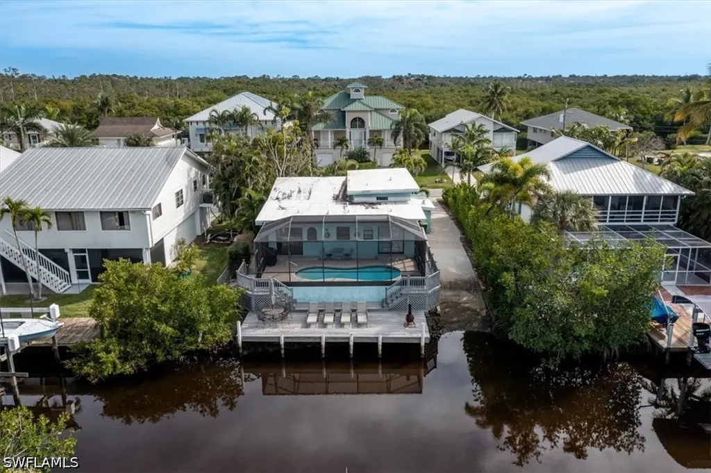 1283 Grand Canal Drive Naples FL 34110