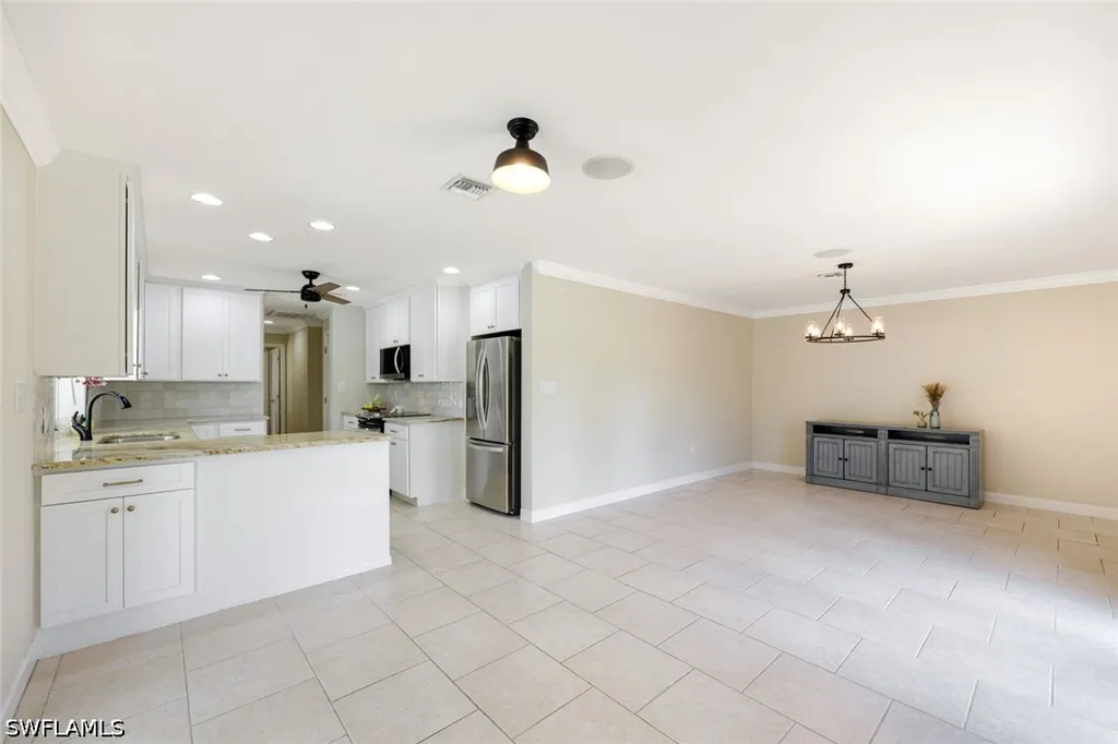 169 Baltusrol Drive Naples FL 34113