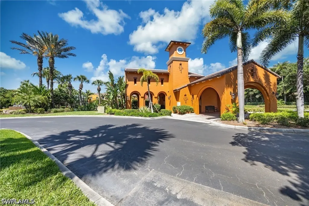 9128 Delano Street Naples FL 34113