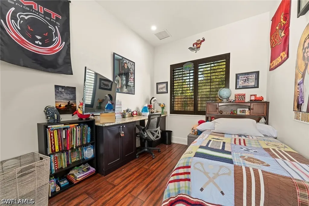 2605 64th Street SW Naples FL 34105