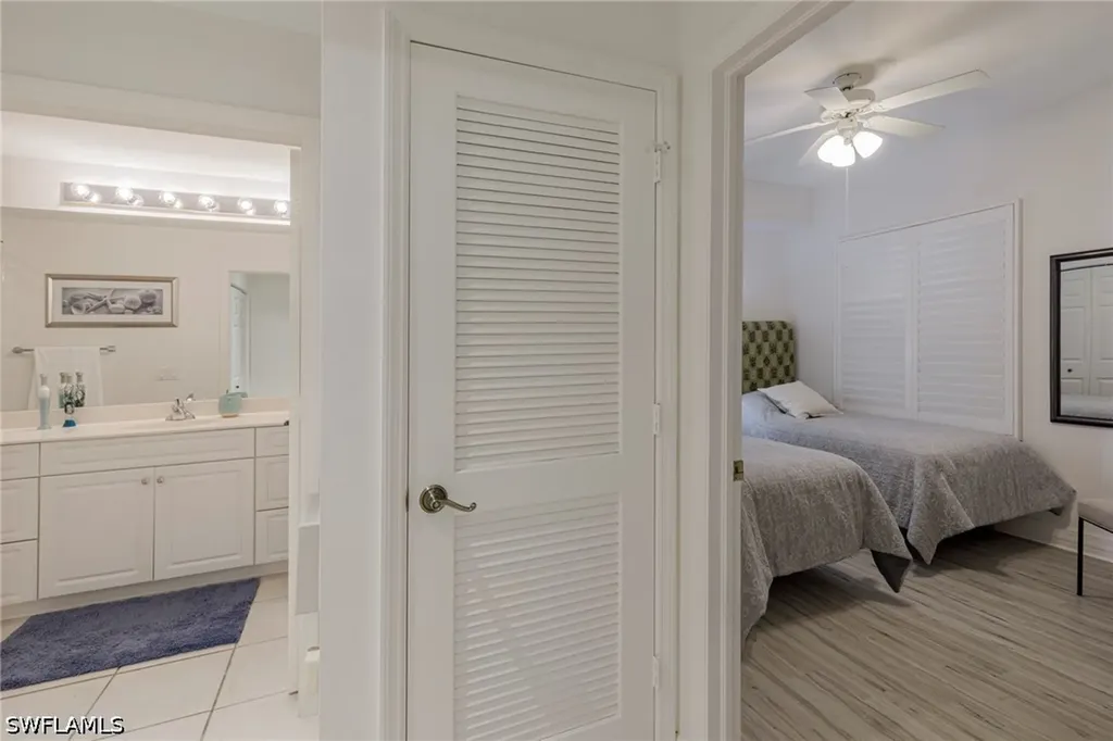 410 Bayfront Place Naples FL 34102