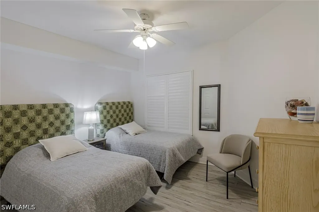 410 Bayfront Place Naples FL 34102