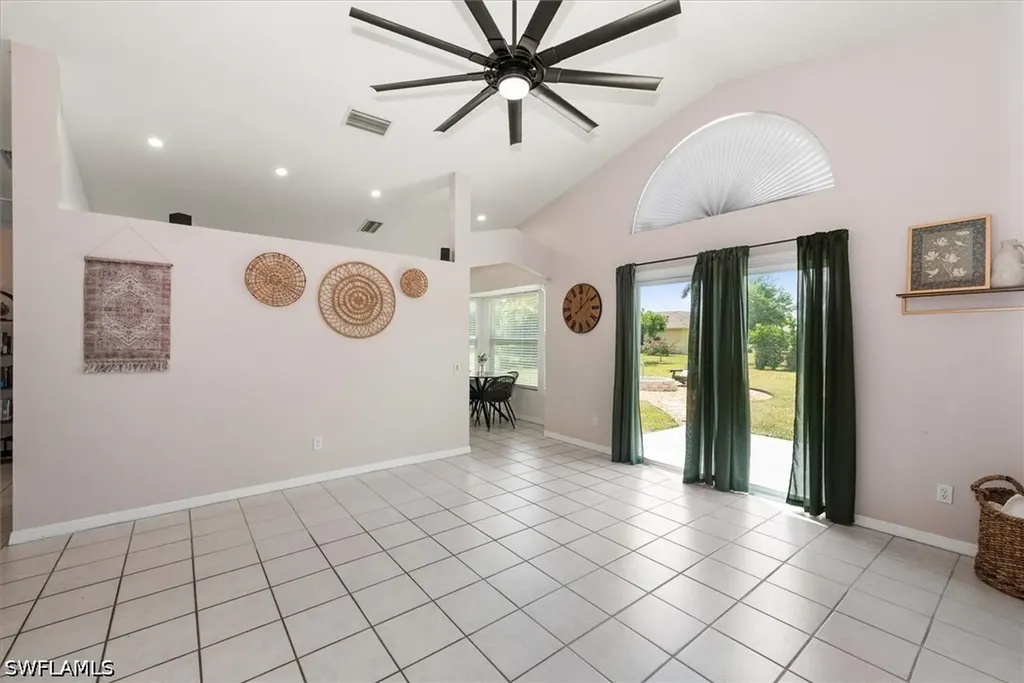1156 SW 41st Terrace Cape Coral FL 33914