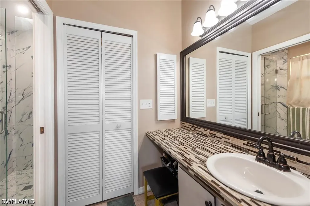 1156 SW 41st Terrace Cape Coral FL 33914