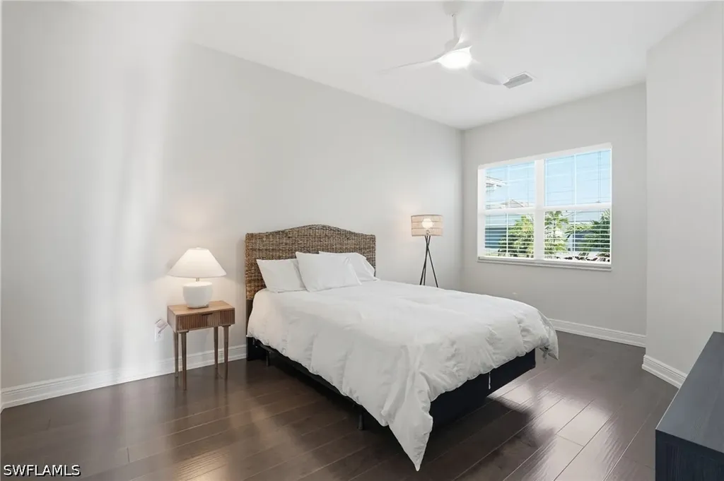 9194 Cayman Drive Naples FL 34114