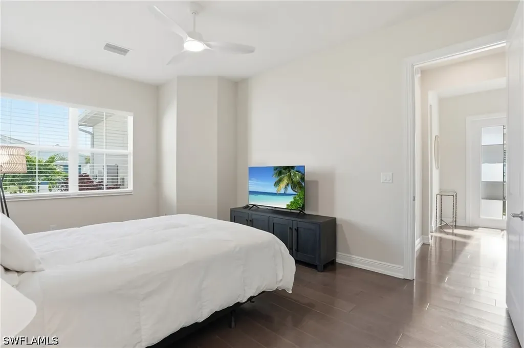 9194 Cayman Drive Naples FL 34114